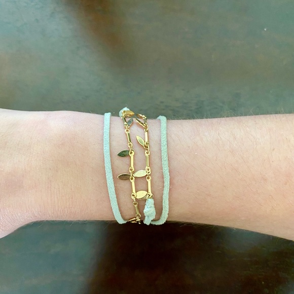 Francesca’s Wraparound Bracelet - Picture 2 of 3